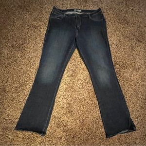 Old Navy Dreamer women’s jeans in 16Tall